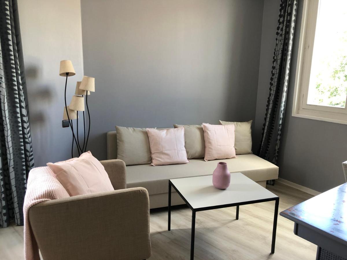 Auberge Saint Thegonnec Екстериор снимка