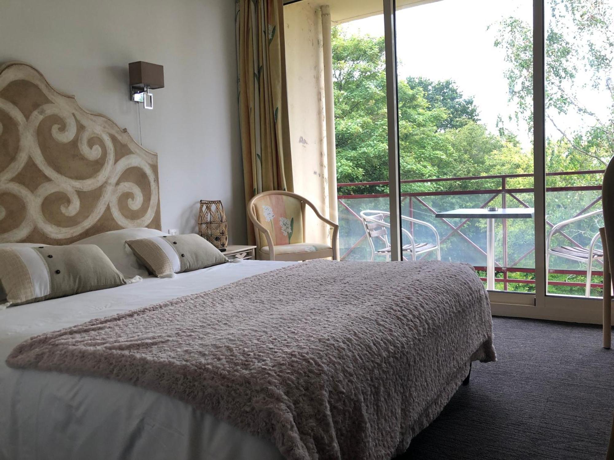 Auberge Saint Thegonnec Екстериор снимка