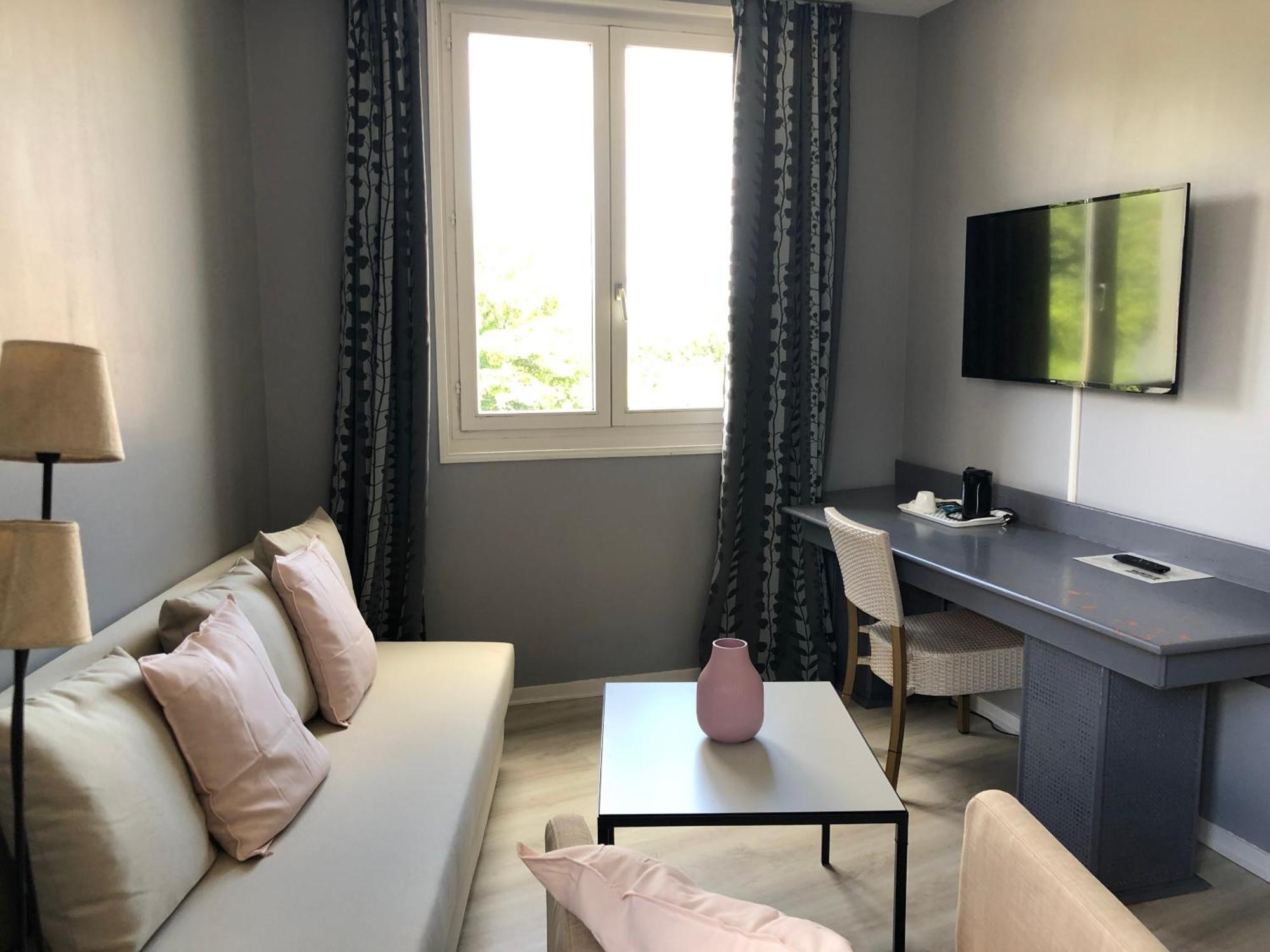 Auberge Saint Thegonnec Екстериор снимка